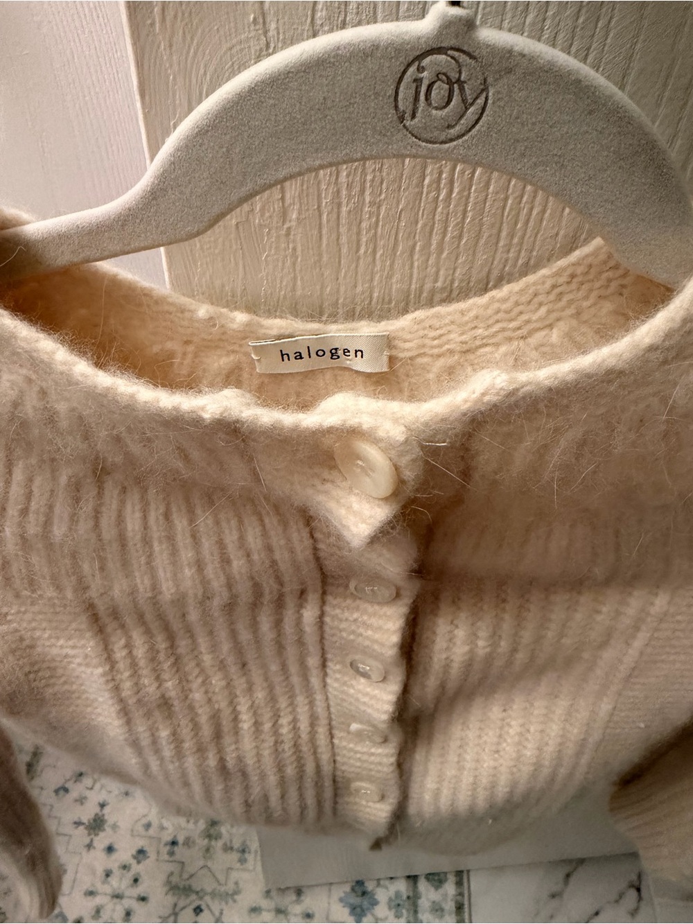 Halogen Cream Ribbed Button-Up Cardigan - Picture 4 of 7
